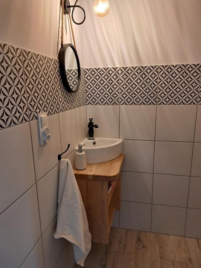 Ferienwohnung Honey House Gesiniec Exterior foto
