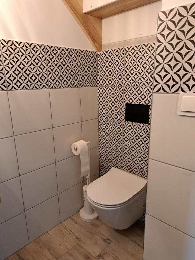 Ferienwohnung Honey House Gesiniec Exterior foto